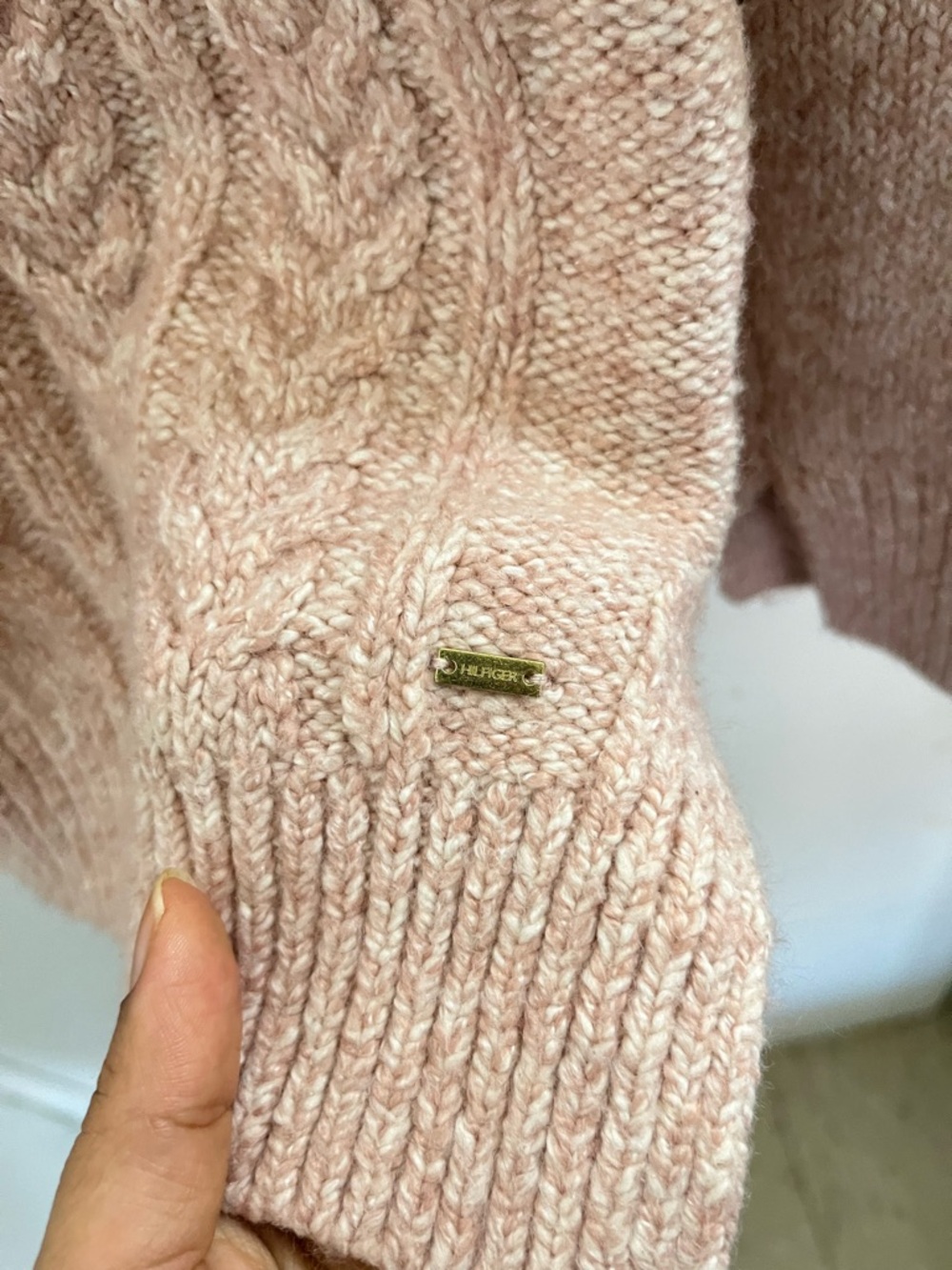 Tommy Hilfiger Wool-Blend Cable Crewneck Sweater - Blush Pink - Picture 5 of 6